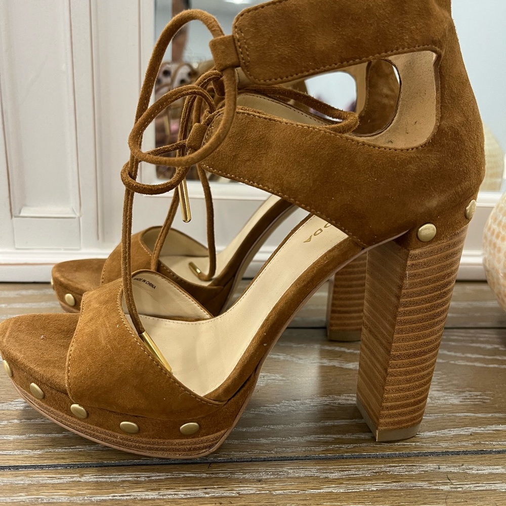 platform heels 👠🤎